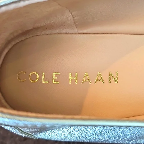 Cole Haan Women's Light Gold Flats - Picture 11 of 16